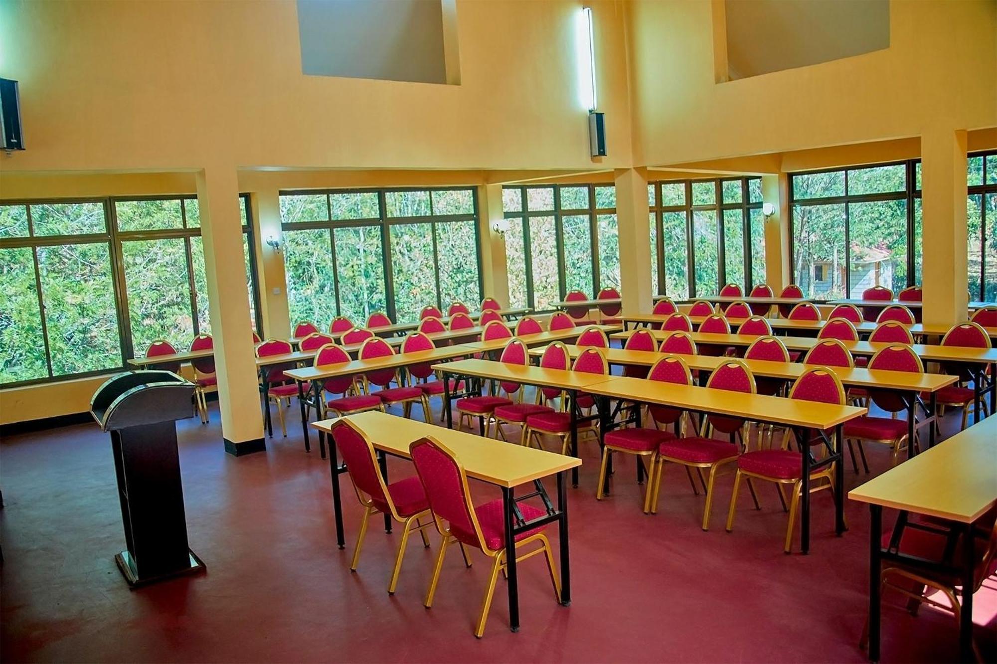 Ngorongoro Corridor Lodge Karatu Buitenkant foto